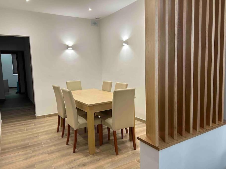 A Flat In The Heart Of Bugibba Apartman San Pawl il-Baħar Kültér fotó